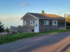 Margaretsville Cottage - Image 2
