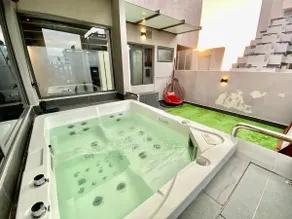 B2102 {Cozy}PrivateDipPool Sky Villa@Family Suites - Image 2