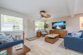 Luxury Beach Resort Style Cottage - Image 4