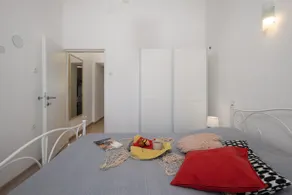 Naval apartment - Image 2