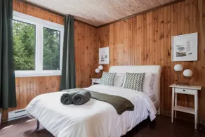 Amance River Cottage with Hot Tub - Image 5