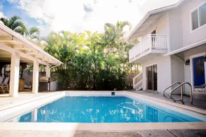 Large updated Kailua home, pool, AC, mins to beach - Image 5