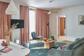 Two Bedroom Family Suite at Turing Locke - Image 4