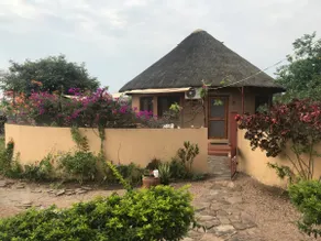 Beautiful self-contained traditional house for 2/3 - Image 2
