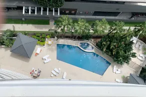 Broadbeach Ideal Location 1302 - Image 2