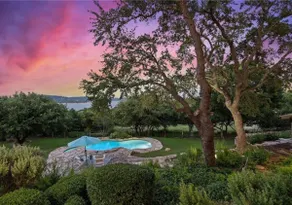 Luxury Lake Travis Retreat with Pool, Hot Tub & Stunning Views - Image 4
