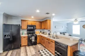 Newly Minted Bungalow, near Austin - Image 3