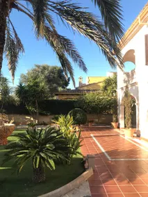 Villa Lainez - Picturesque villa with pool - Image 4