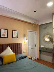 RAAS: 2 BHK| A Sunlit Boutique Stay in New Shimla - Image 5