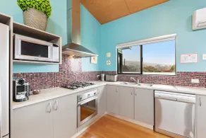 Spacious Prevelly Beach House ~ Exclusive Location - Image 4