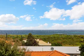 Spacious Prevelly Beach House ~ Exclusive Location - Image 2