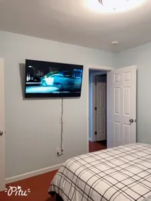 3bd (TV and AC), 2ba, 15-20 minutes to everything - Image 5