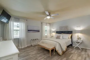 Beautiful Pool Home Near WEC (Horse Country) & Springs - Image 3