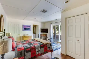 Saffron | 30 Min to Yosemite + Golf & Mtn Views - Image 3