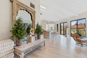 Venus Villa, EPIC 5 Acre Luxury Estate, Incredible Views - Image 5