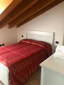 Attic apartment in Vaprio d'Adda - Image 5