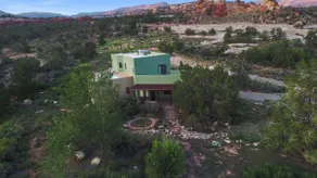 3 Wrens Rest - A Remote Canyon Getaway - Image 3