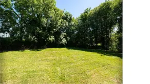 Mill on the edge of its private pond - Image 3