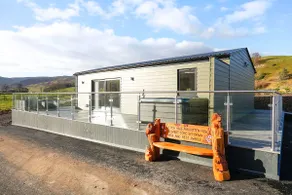 Castlehill cabin with a hot tub - Image 2