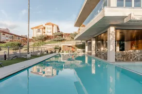New & Modern APT - 100 MBPS 15 min from airport - Image 2
