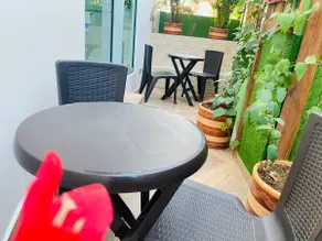 nice with private kitchen, private bathroom, free wifi - Image 4