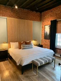 Main Street Lofts - King Suite - Image 5