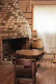 Rustic cabin with fireplace near Iztapalapa Park - Image 2