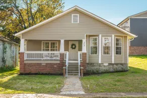 Convenient N. Chattanooga 3 bedroom/2 bath Home - Image 3