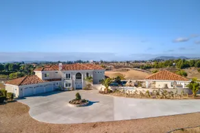 Calle Vista- estate with 360 view of Wine Country - Image 4