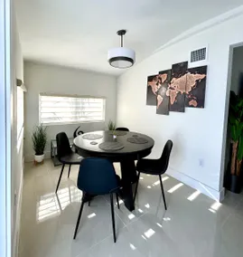 Modern Home w/Jacuzzi Near Wynwood|Design District - Image 5