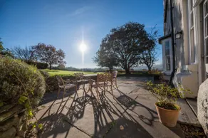 Georgian Country House -Panoramic Views -Sleeps 12 - Image 4