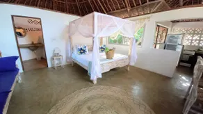 Coastal Cottage - Image 4