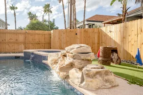 Beachside Paradise Pool, Spa, Fire pit, Game room - Image 3