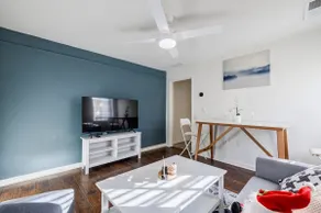 5min-Grant park|Fenced Yard|Parking|Fire Pit&BBQ - Image 3