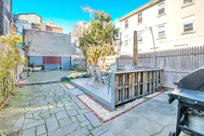 Northern Liberties Epic Retreat-Huge Yard/Fire Pit - Image 4