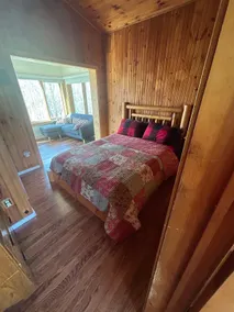 The Serene Acres Cottage Getaway Muskoka - Image 4