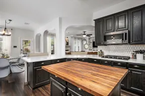 Cypress 4BR Sleeps 20 | Pool, Hot Tub, Theater - Image 5