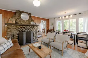 Cozy Lake Front Cottage - Family & Pet Friendly! - Image 2