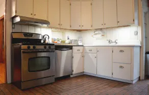 Lovely spacious one bedroom apartment - Image 3