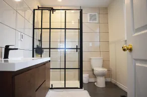 Lovely spacious one bedroom apartment - Image 4