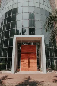 Beautiful duplex - 3 luxurious bedrooms - Image 2