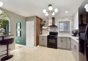 The Creative Experience 3 Bedroom 1st Floor Home - Image 3
