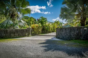 BRAND NEW - THE PUA CONDO - Image 2