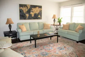 Clean Home | King Bed | 1 Mile to Texas A&M - Image 2