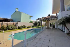 Beautiful townhouse with pool 2 blocks from the sea! - Image 3