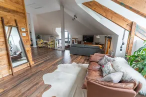 Luxurious loft with panoramic views of Quebec City - Image 2