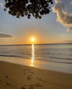 Bohio Buye - walk to Playa Buye - Image 4