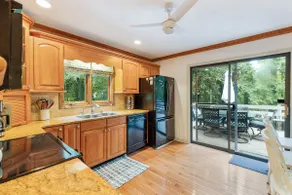 Spacious Retreat Near Lake Hartwell & Greenville! - Image 4