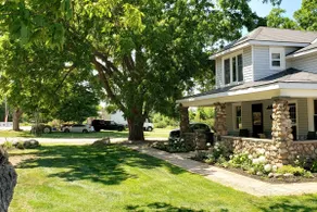 Wine Country: 3 Bedroom Rural Retreat Spacious - Image 2