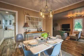 Wine Country: 3 Bedroom Rural Retreat Spacious - Image 5
